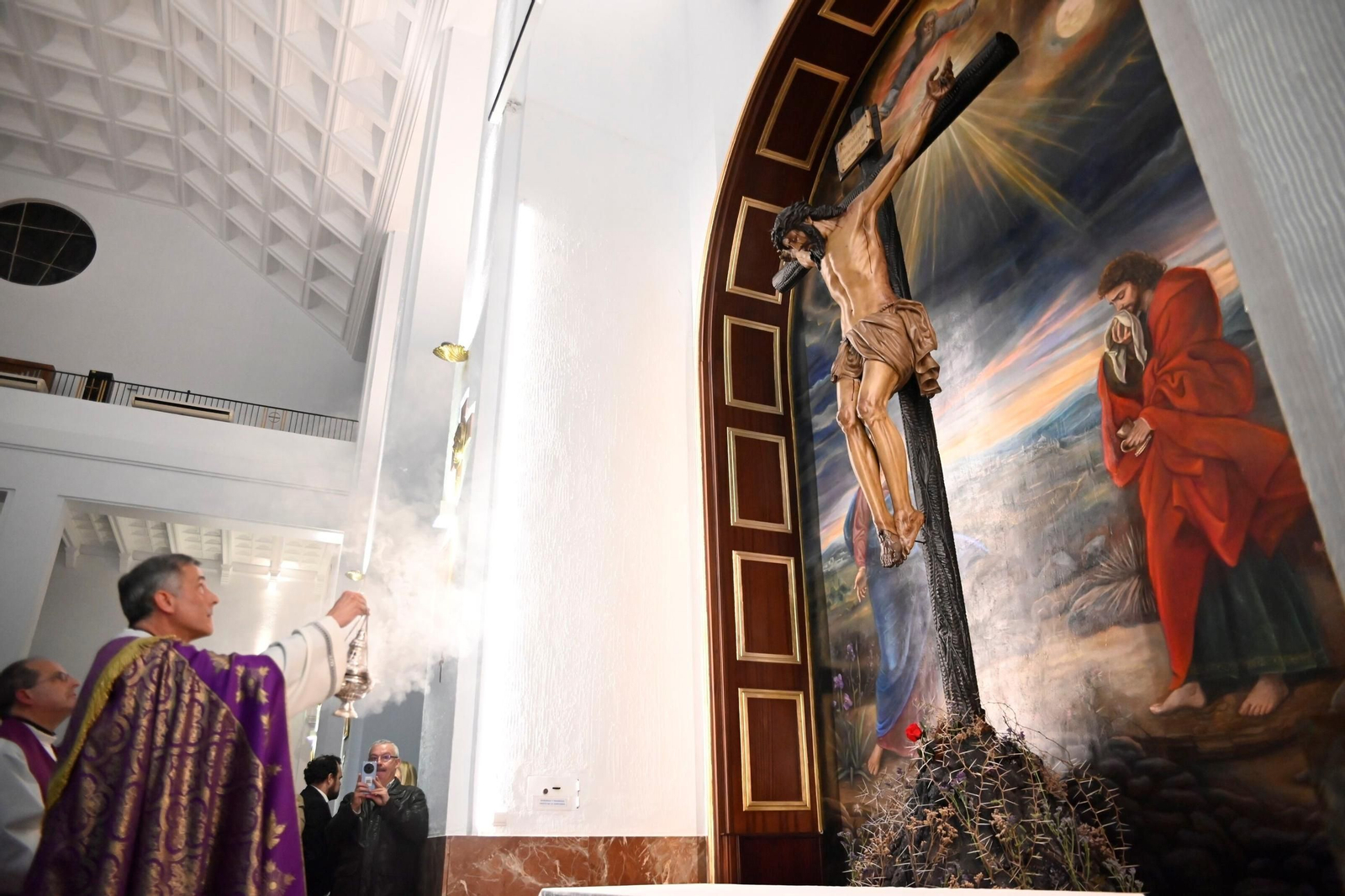 Las mejores fotos del mural de la capilla del Cristo de la Confianza de Córdoba