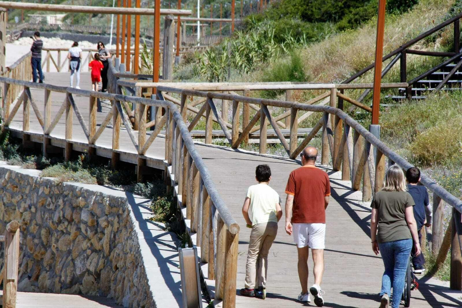 Imágenes de la reapertura de las playas de El Puerto