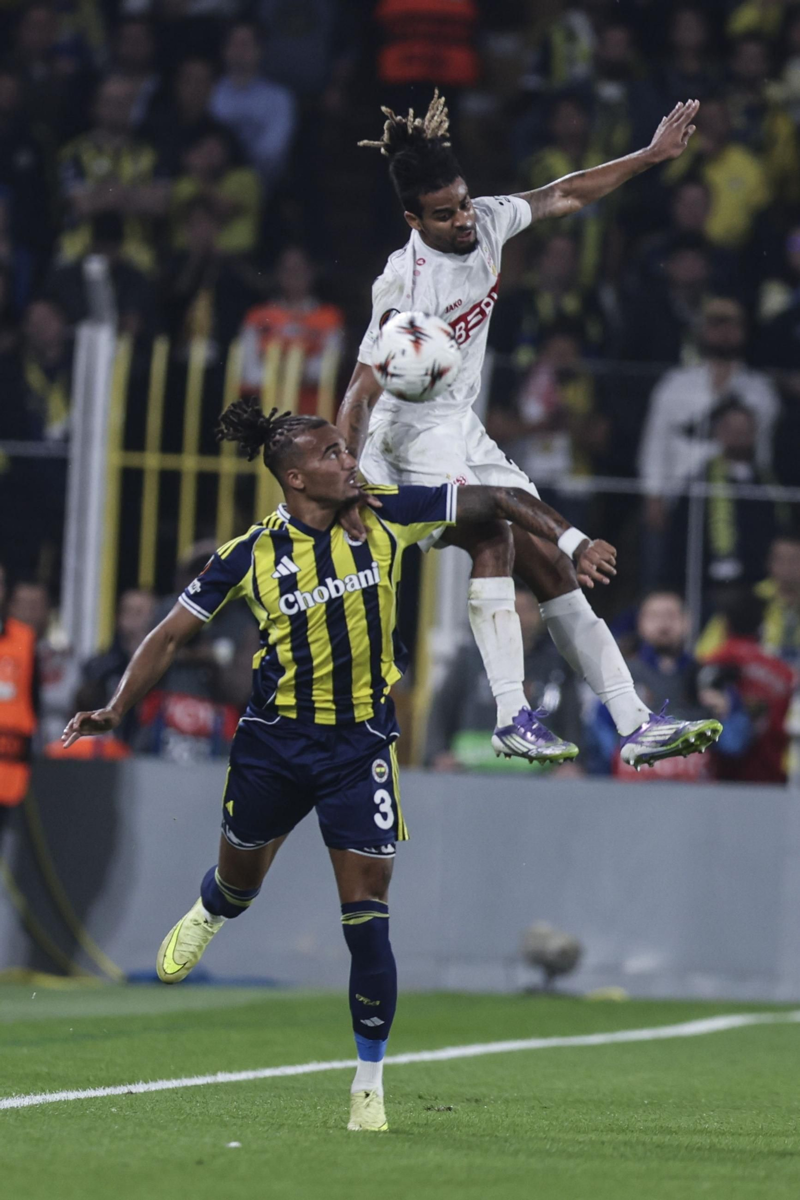 Fenerbahçe-Stuttgart (6).jpg