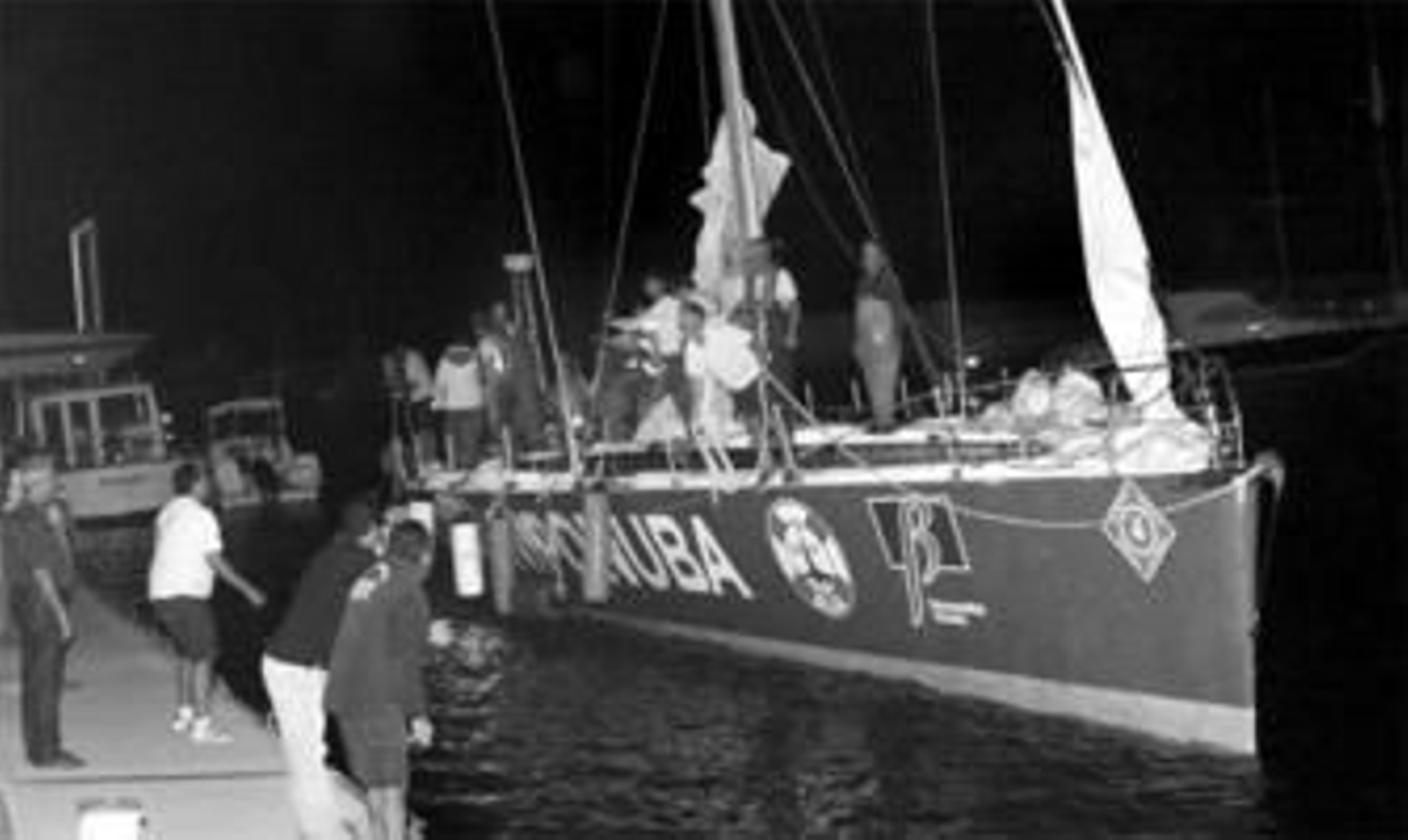 El 'Toyota Niponuba', primer barco en llegar a San Sebastián.