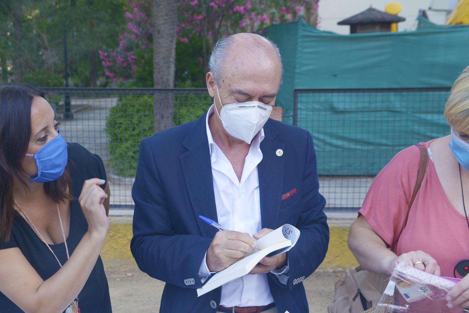 Fotos de la presentacion del libro de Tapia Ledesma
