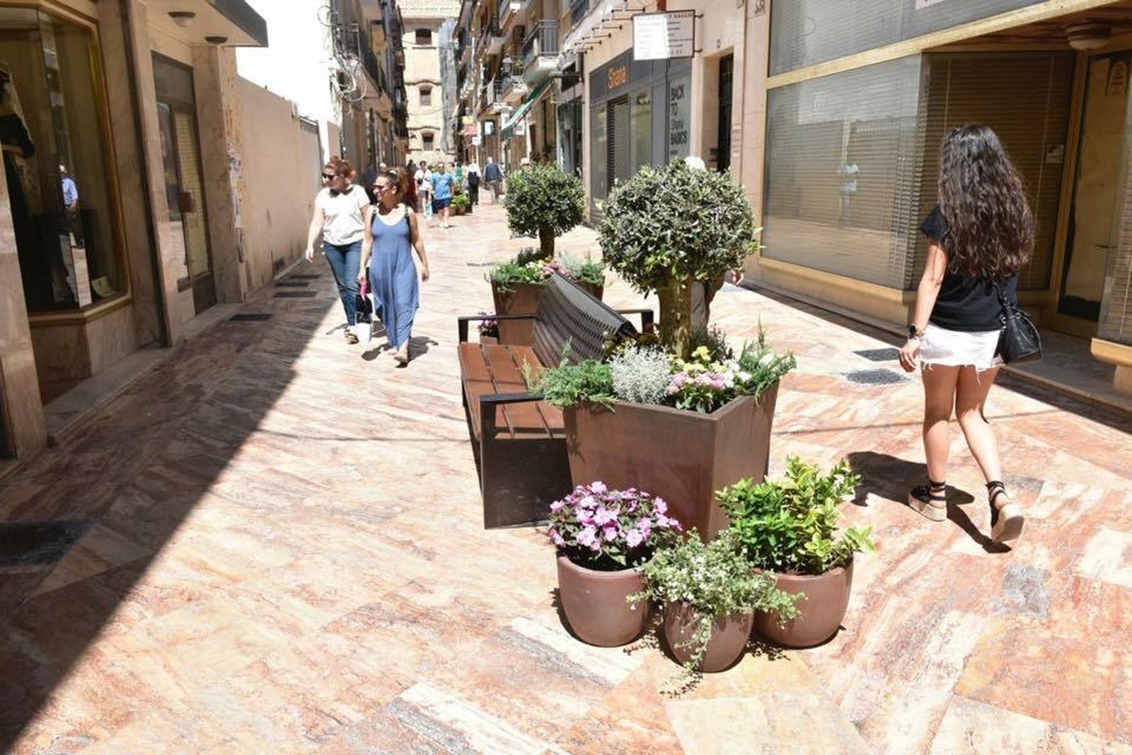 Nueva imagen de la calle Duranes.