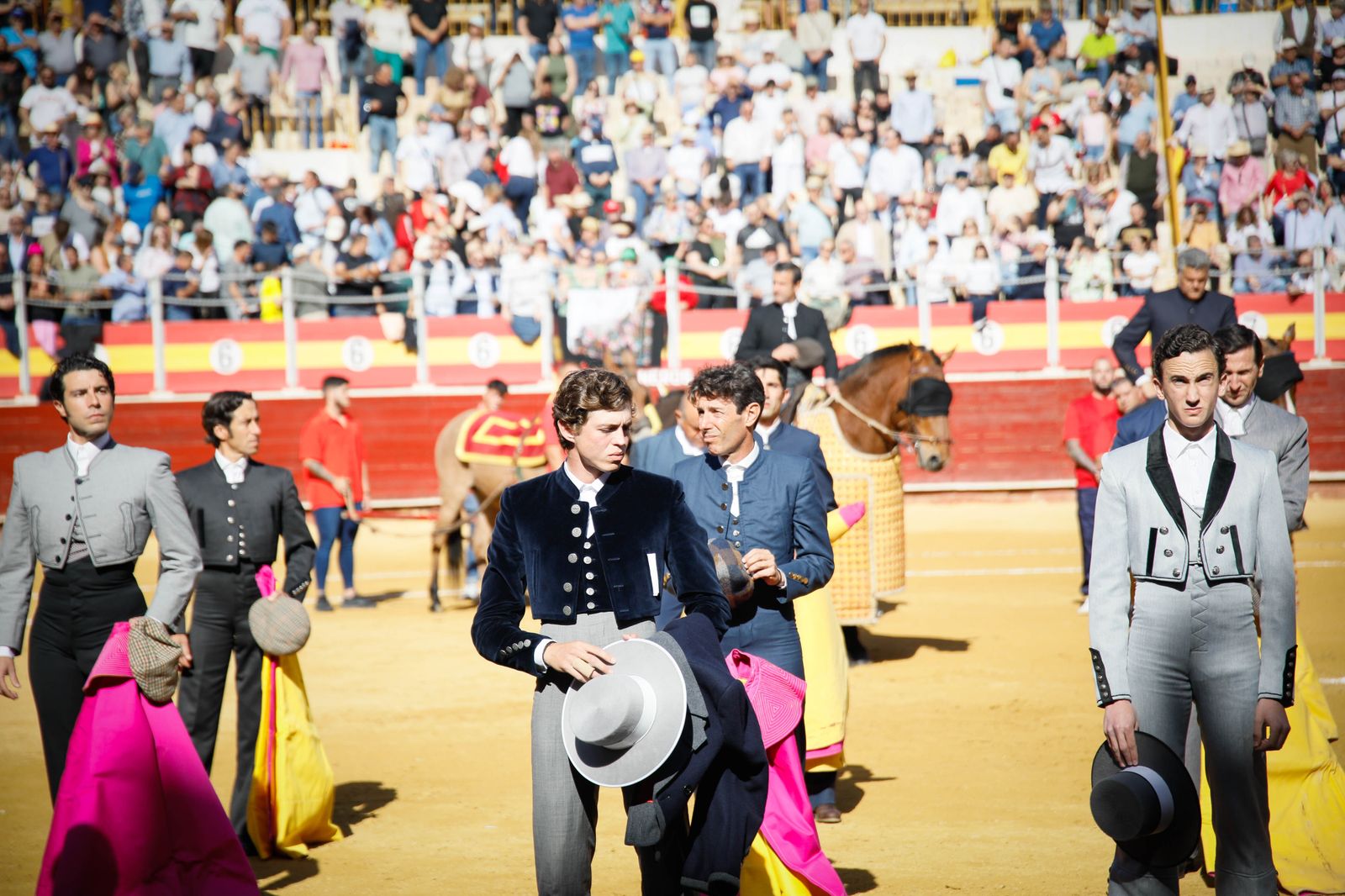 Imágenes del festival mixto lucha contra el cáncer