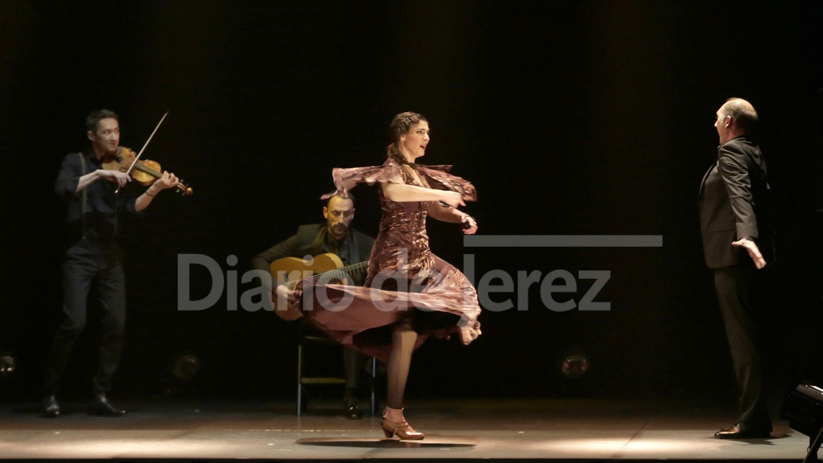 Mónica Iglesias con 'Tálamo' en Compañia