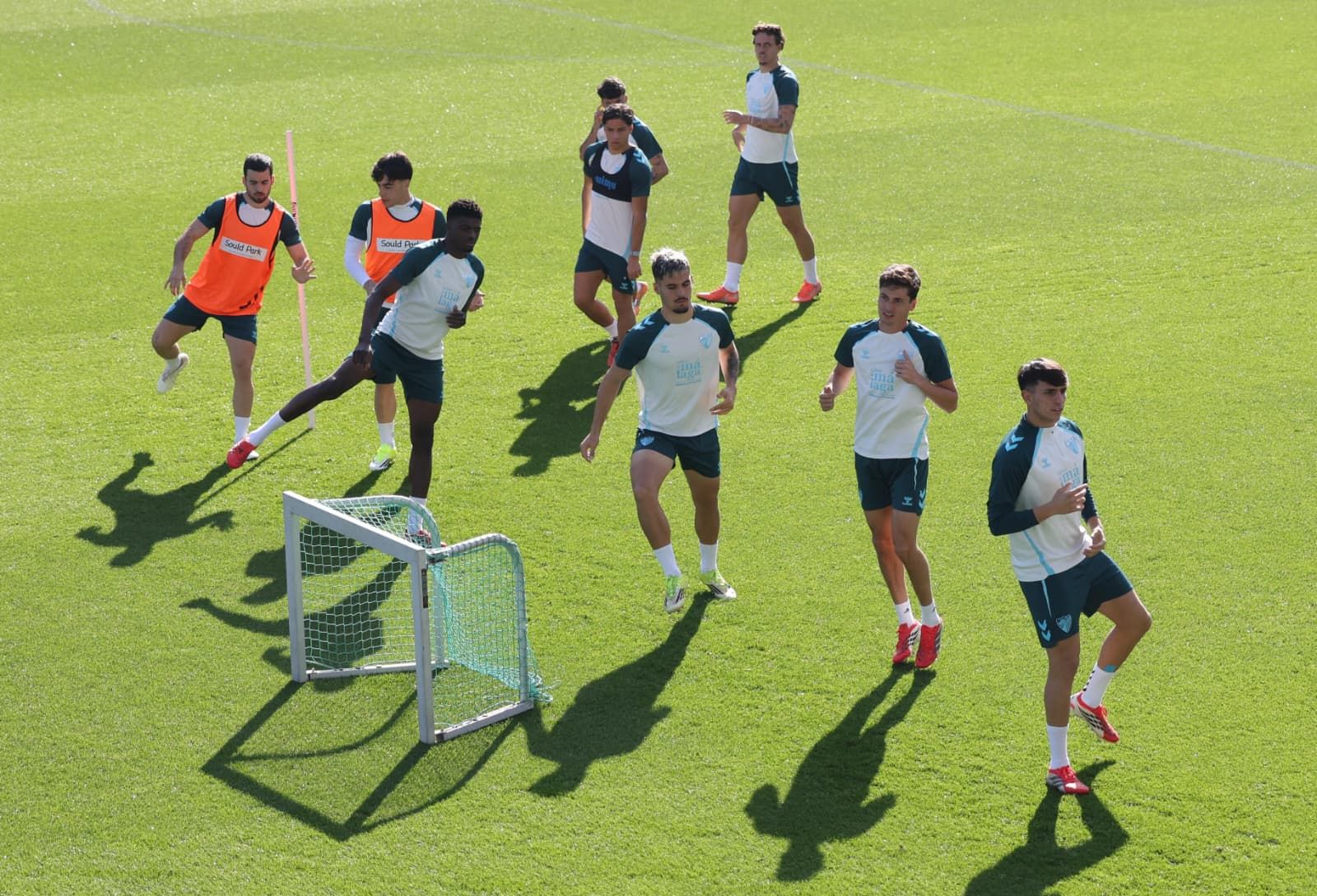 Funes, con fiebre y mascarilla pero al pie del cañón