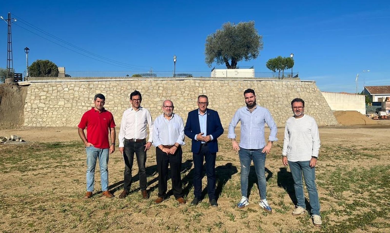 Visita de Juan Díaz a El Calvario de Fuente La Lancha.
