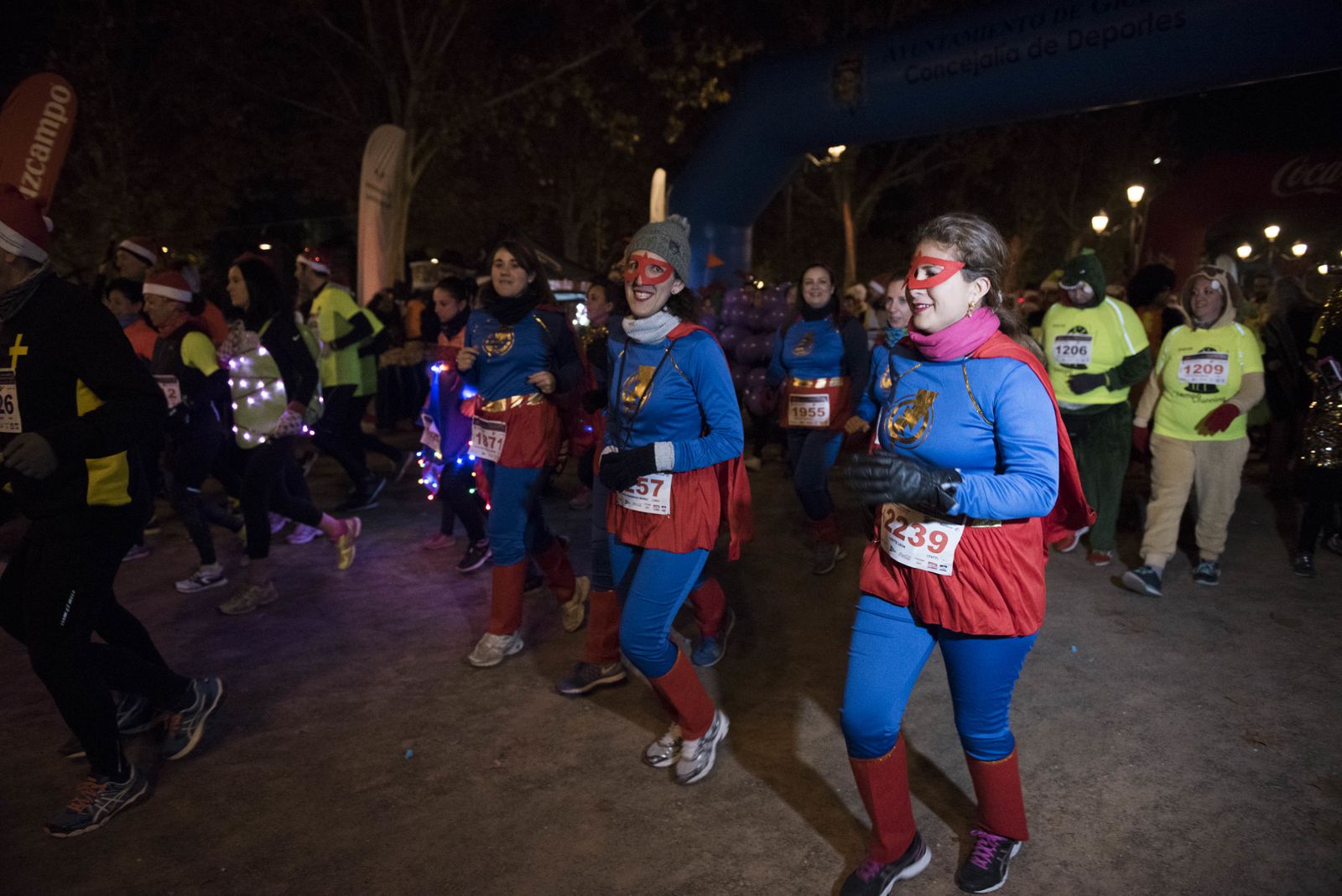 La carrera nocturna de Navidad, en imágenes