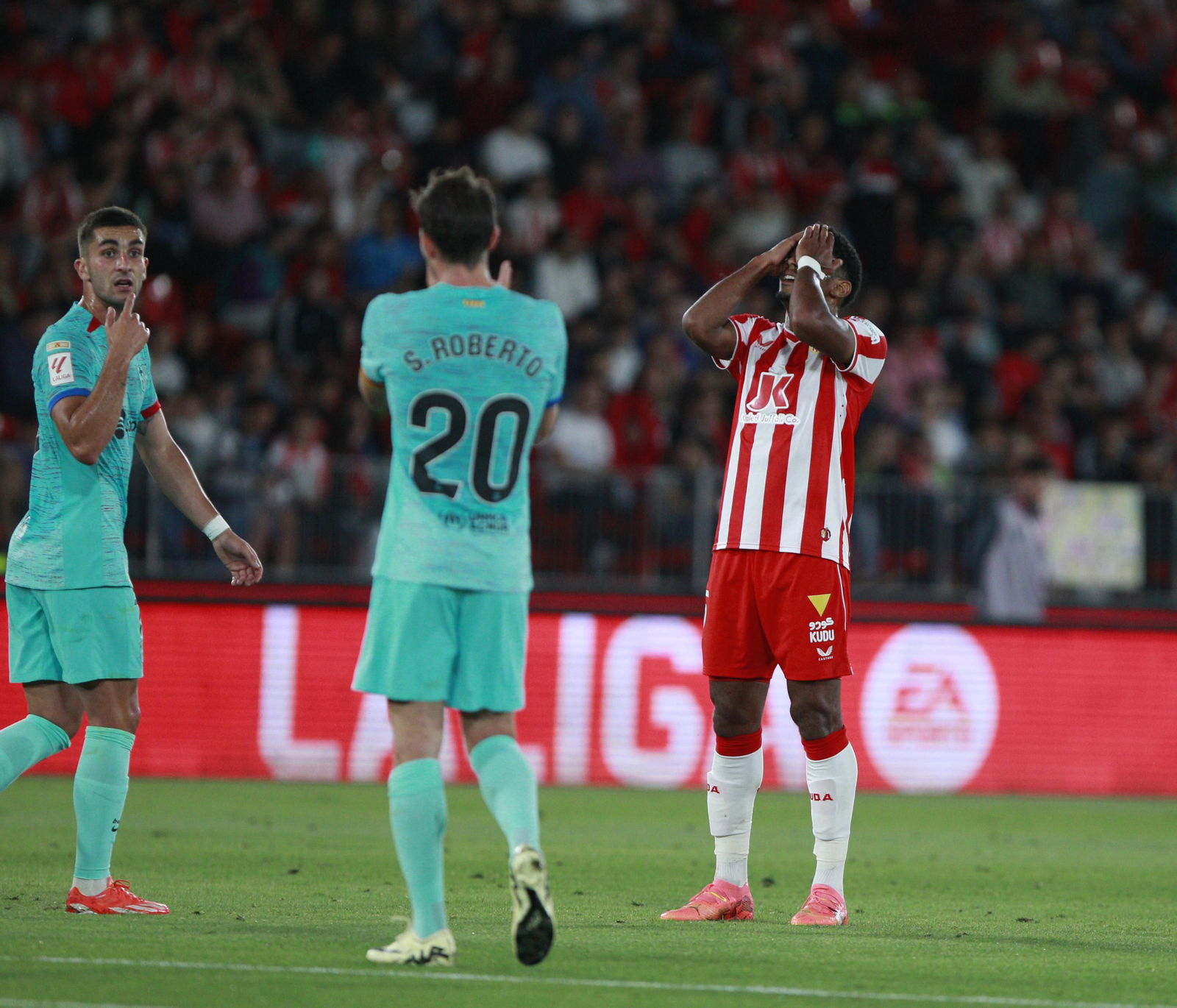 Las mejores imágenes del partido U.D. Almería-F.C. Barcelona