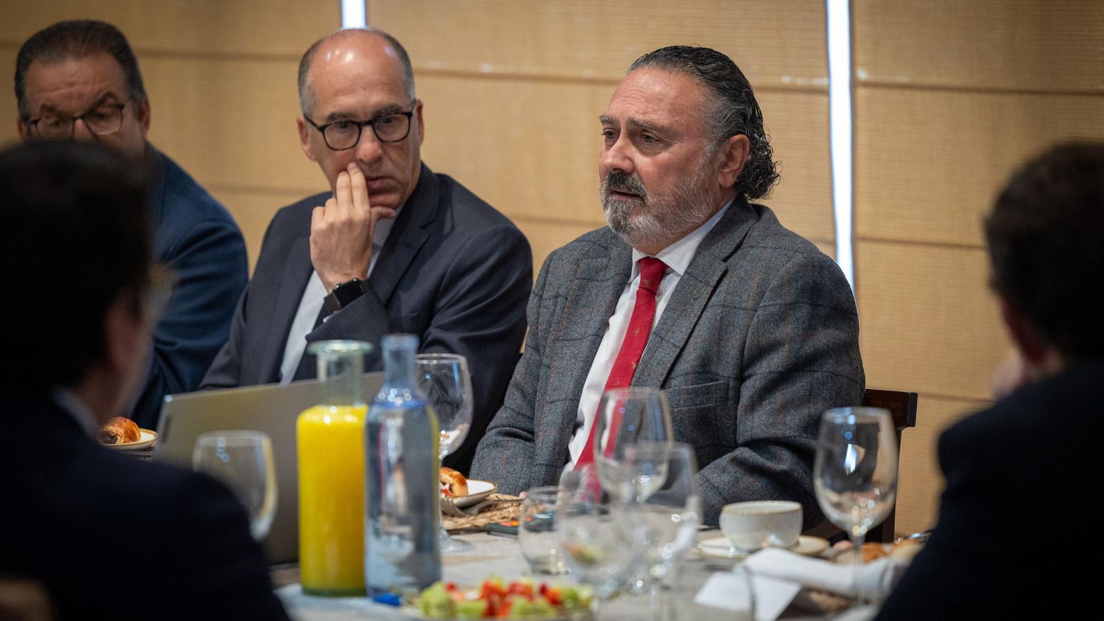 Ángel Carrero defendió que la formación es esencial para los colegios.