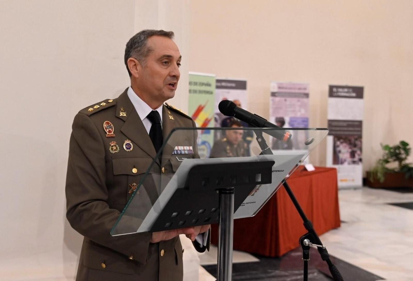 El Día de la Subdelegación de Defensa de Córdoba, en imágenes