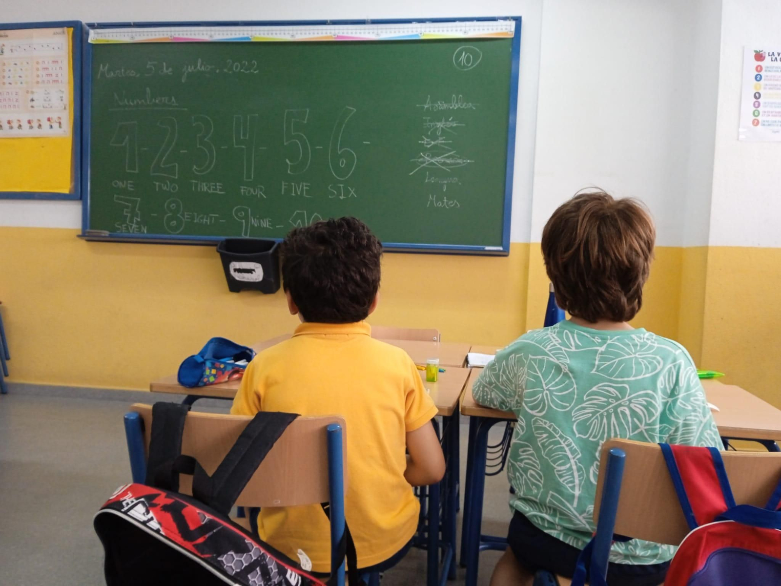 Programa de refuerzo en el colegio Reyes Católicos.
