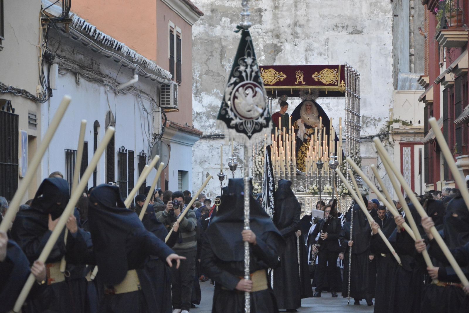 Imágenes del Lunes Santo en la comarca