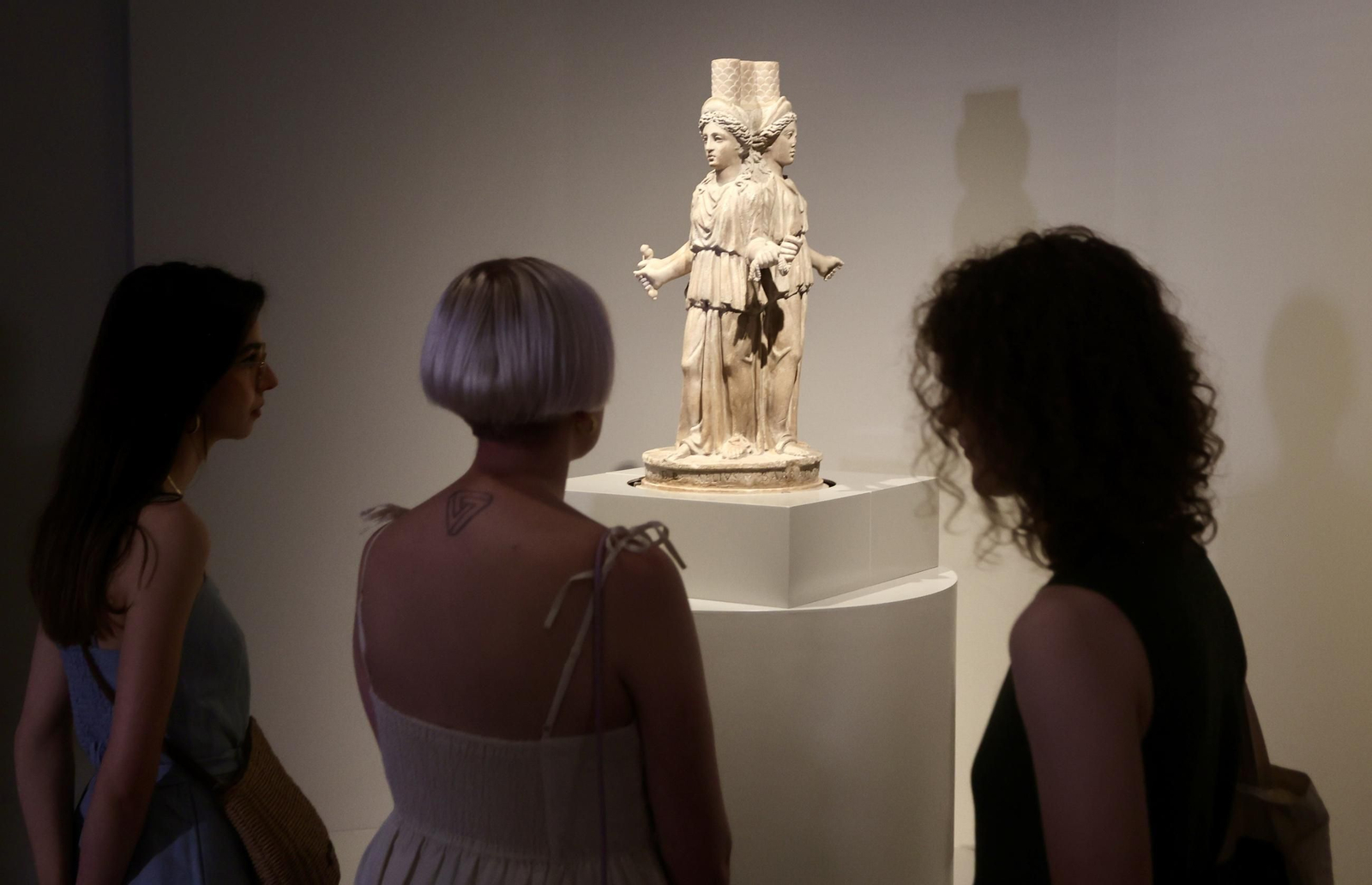 Exposición Veneradas y temidas