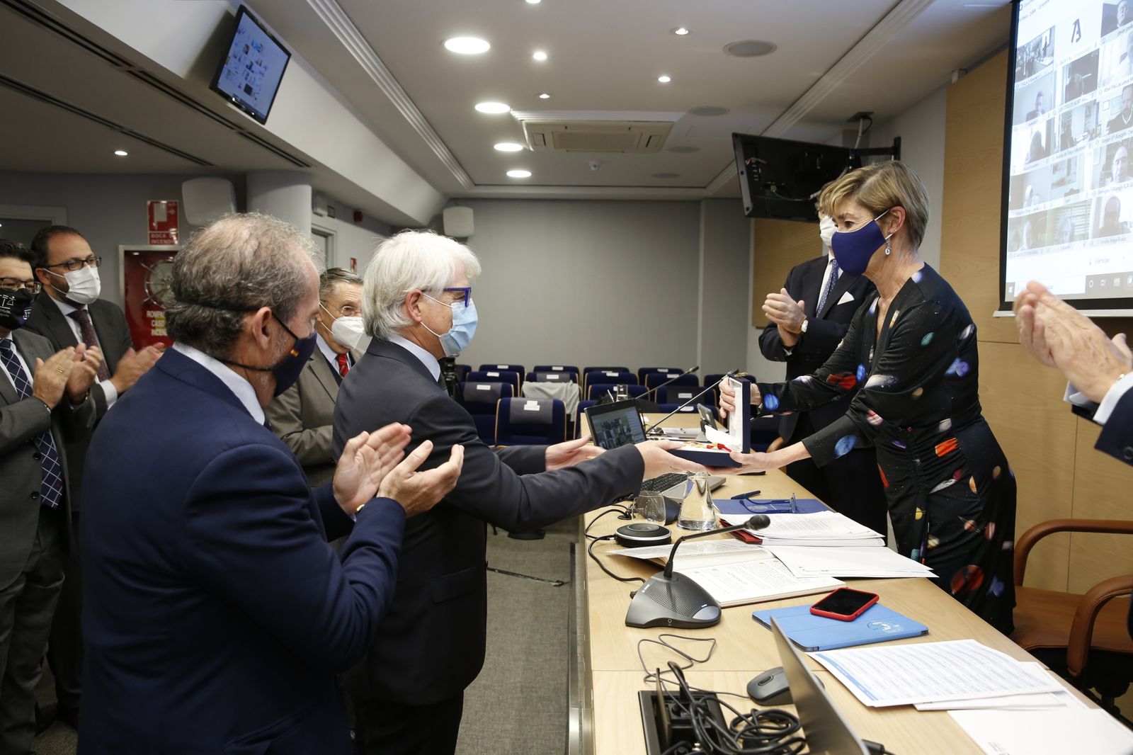 El decano del Colegio de abogados de Málaga toma posesión como consejero de la Abogacía Española.