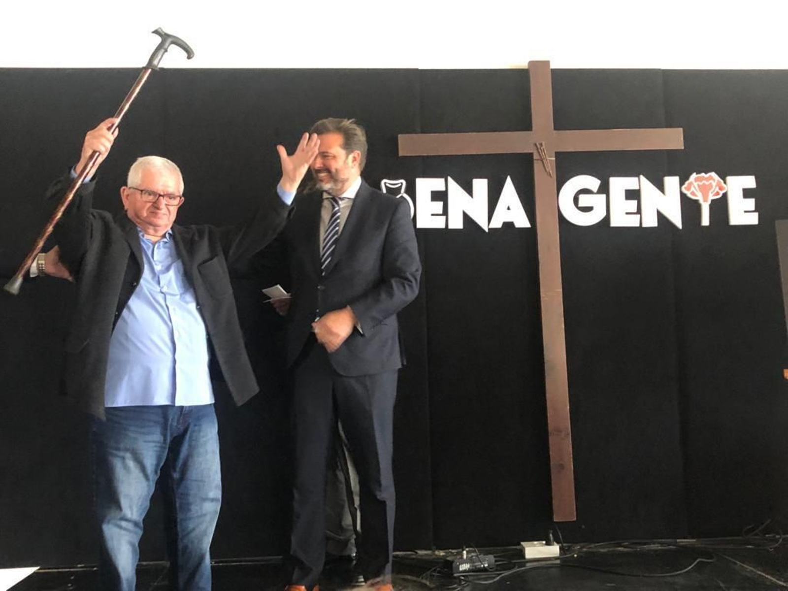 Manuel Montoro, en el escenario de la Peña Buena Gente.