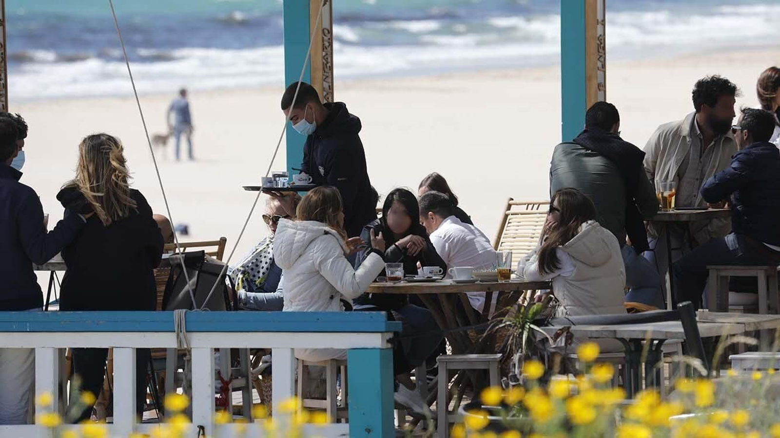 Las fotos de Tarifa y Sotogrande, en su primer fin de semana sin cierre perimetral por provincias