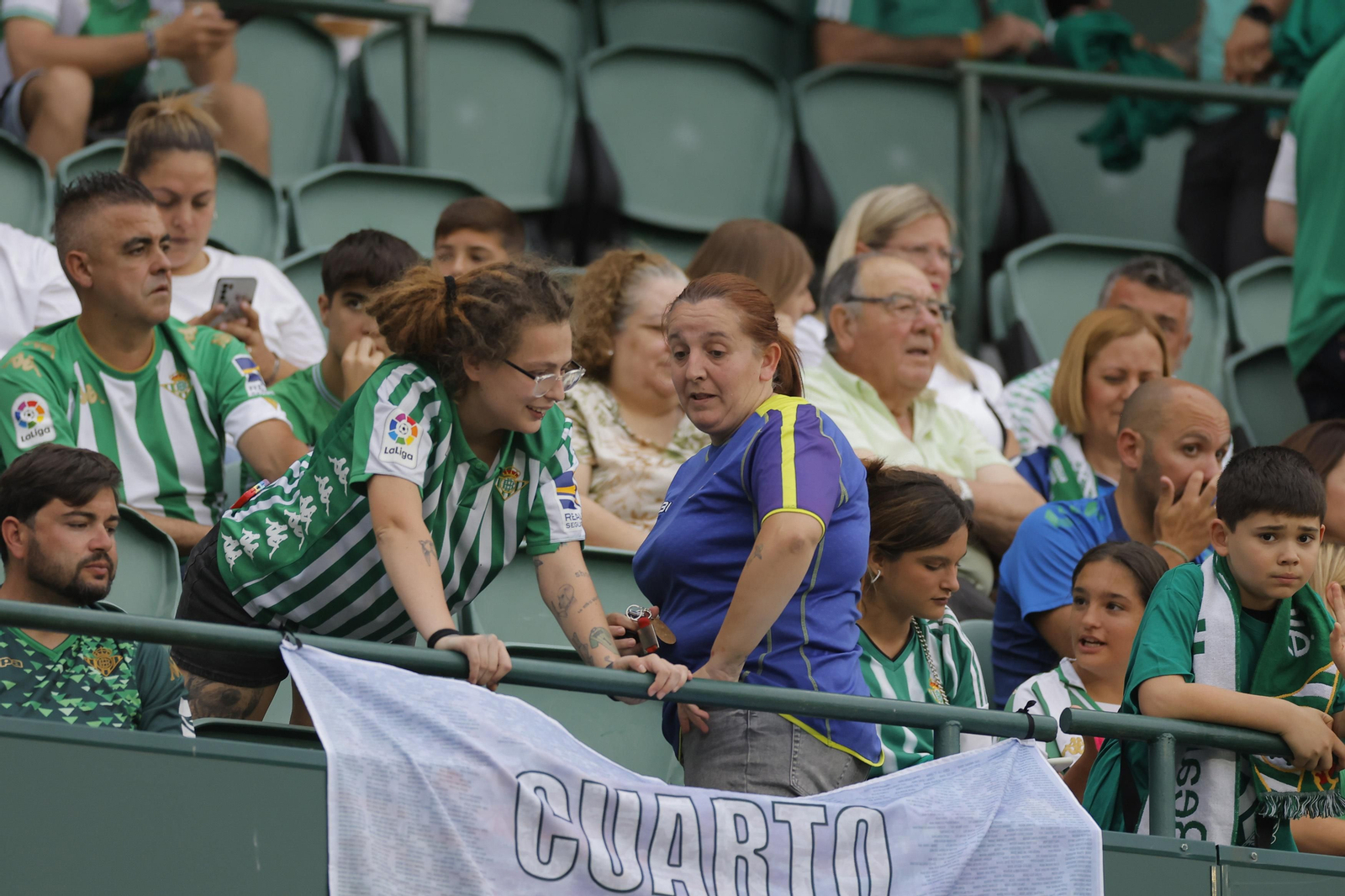 Búscate en las fotos de la despedida de Joaquín