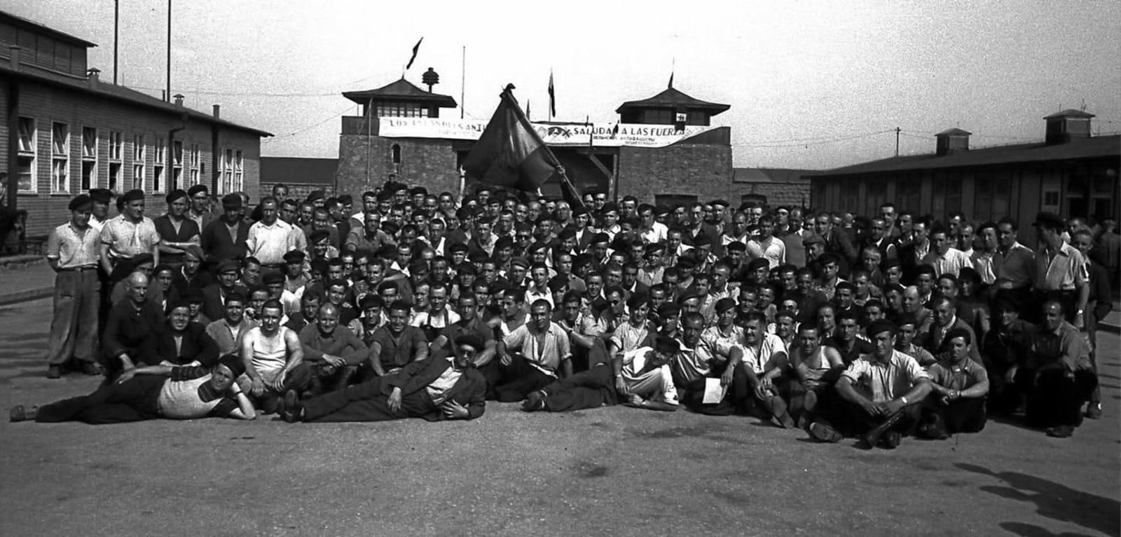 Presos españoles tras la liberación de Mauthausen.