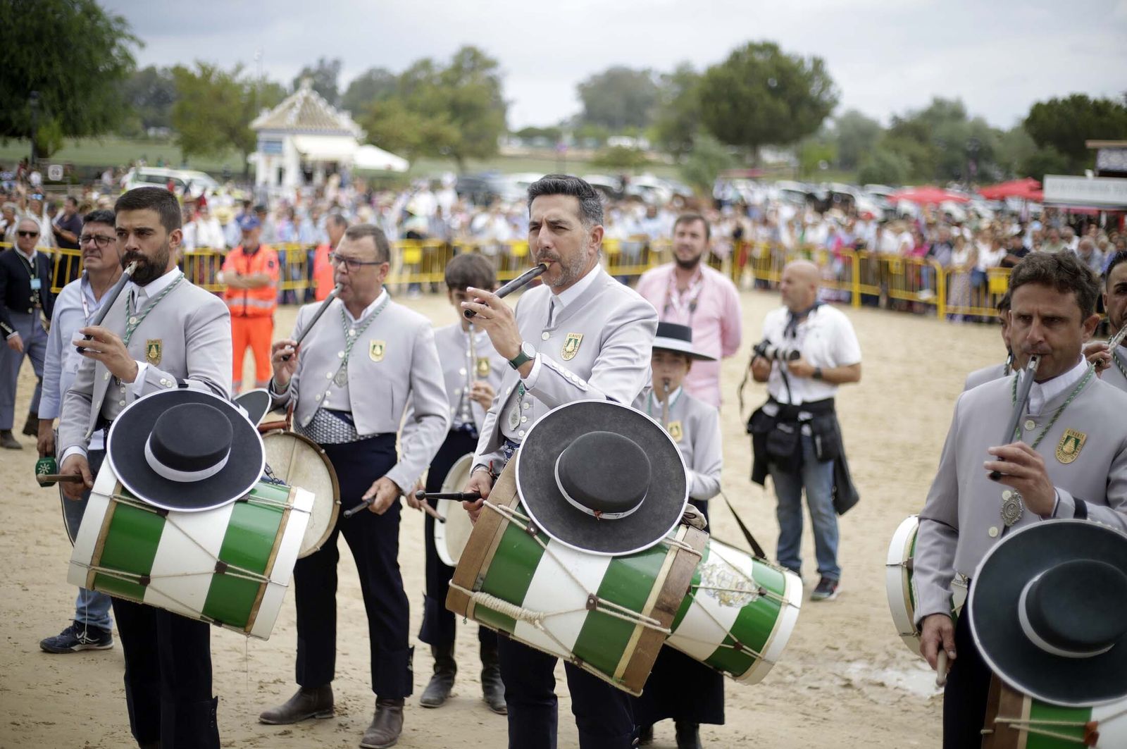 El Rocío 2023: Imágenes de ambiente y presentaciones de las Hermandades