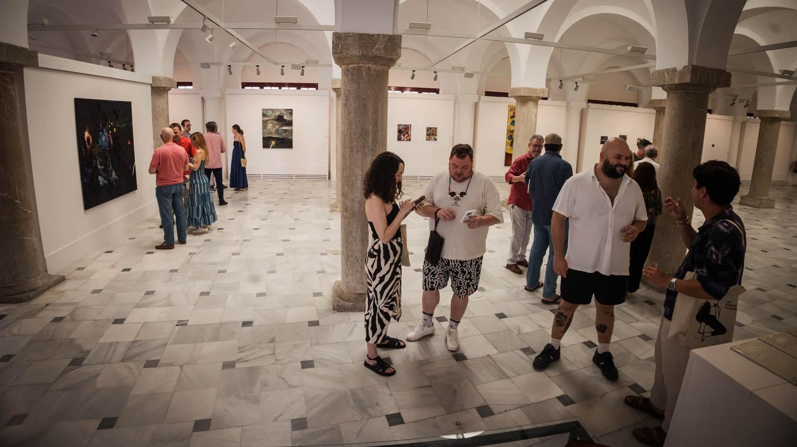 Imágenes de la inauguración de la exposición de José Luis Valverde en Pescadería Vieja