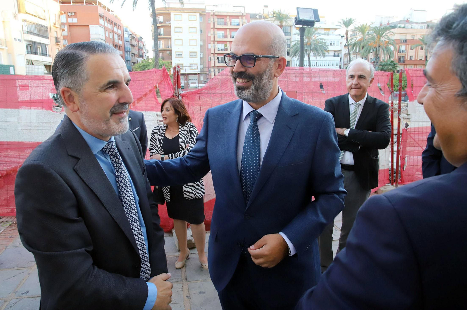 Imágenes de la recepción a los invitados a la gala de los Onubenses del Año