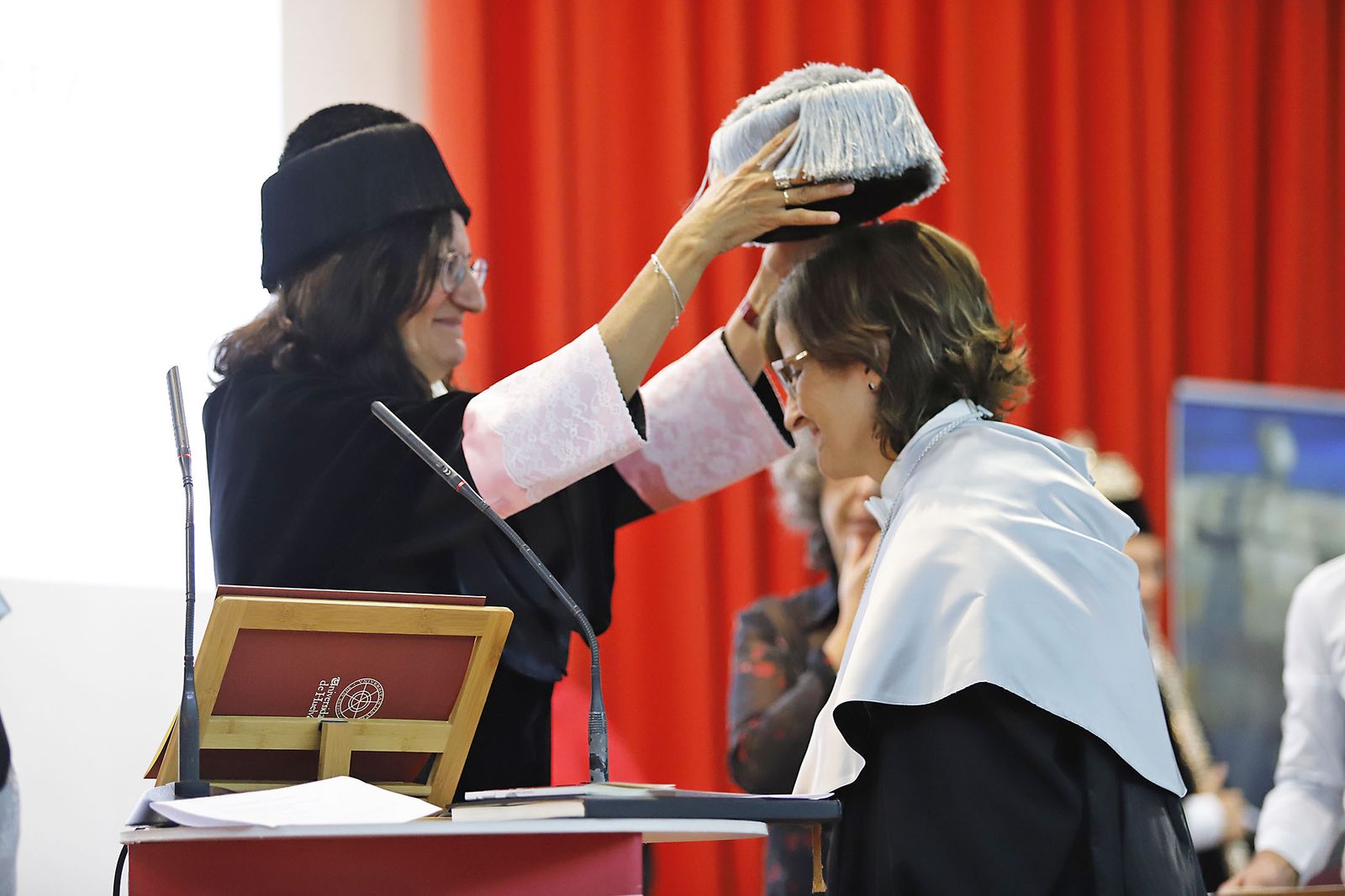 Acto de investidura de María Teresa Moreno Casbas como Doctora Honoris Causa de la Universidad de Huelva