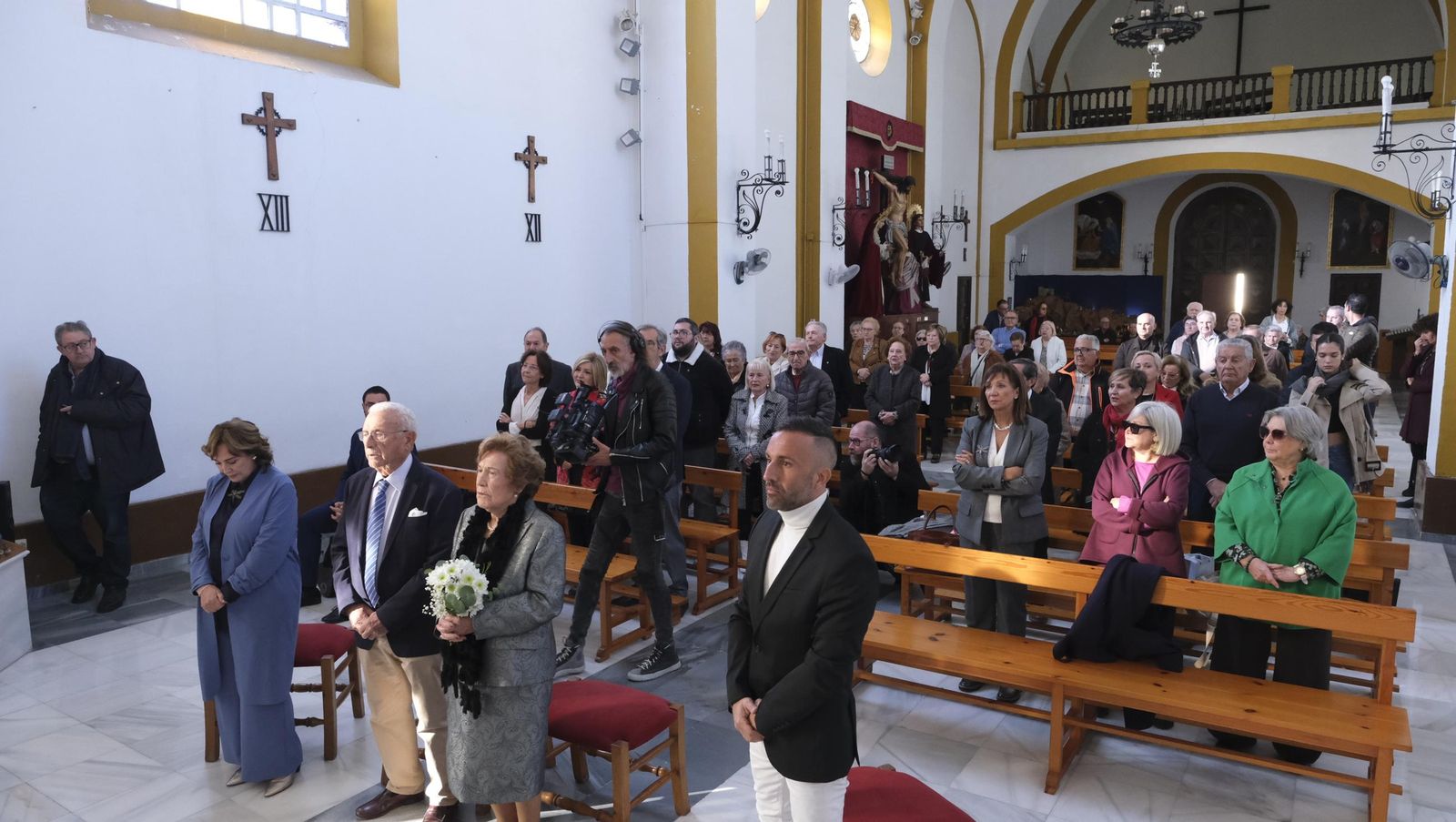 Brindis por 75 años de amor de Carmen y Roque, en imágenes