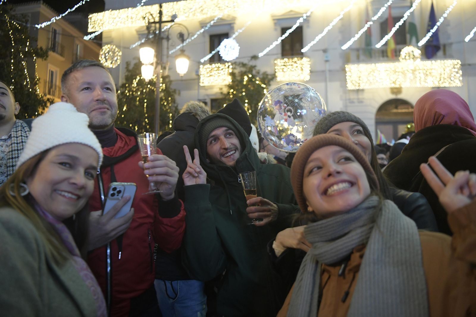 Granada da la bienvenida a 2023 en la Plaza del Carmen