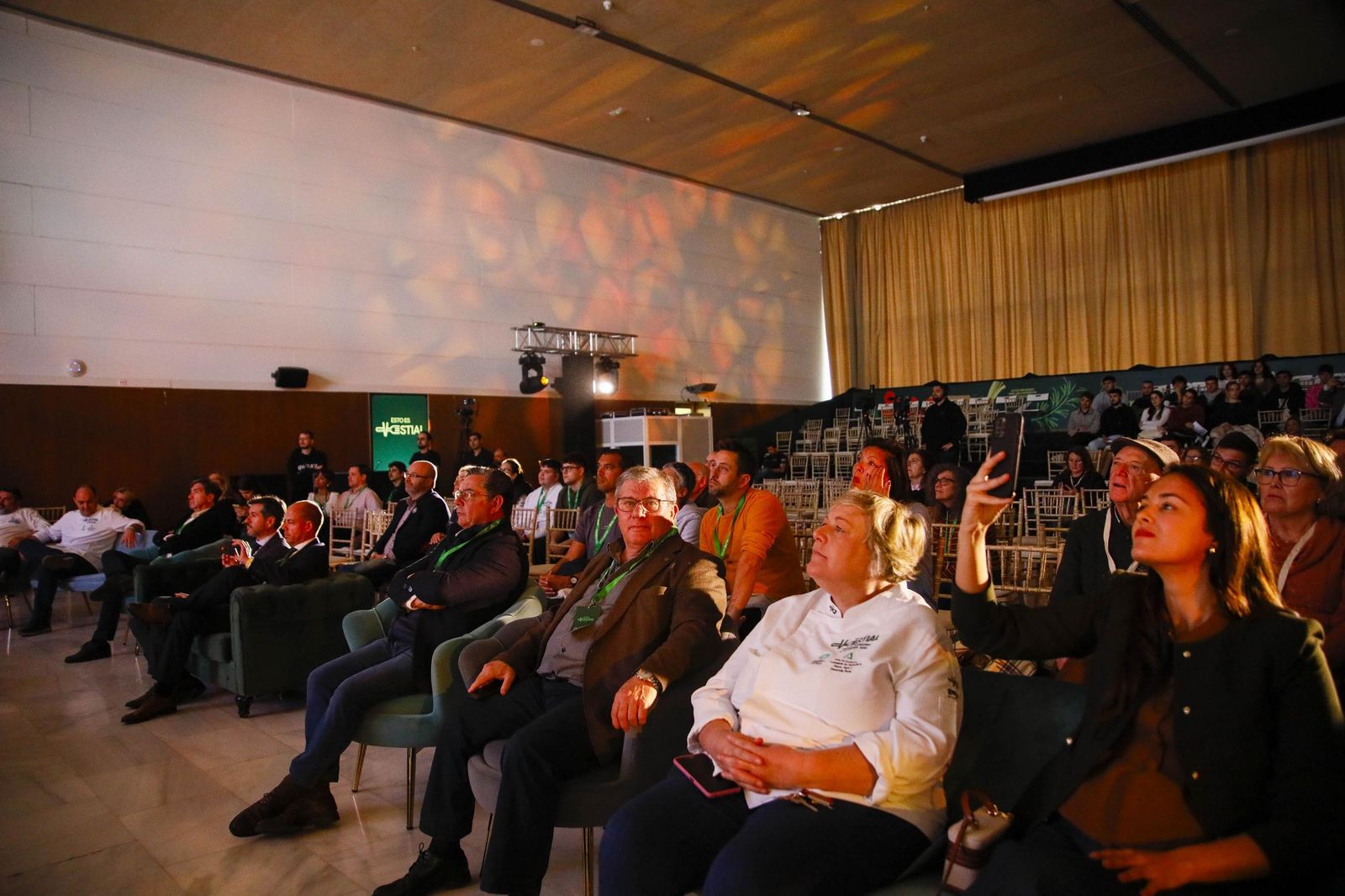 Imágenes del último día del Congreso Internacional Vestial 2025 en el Palacio del Toyo