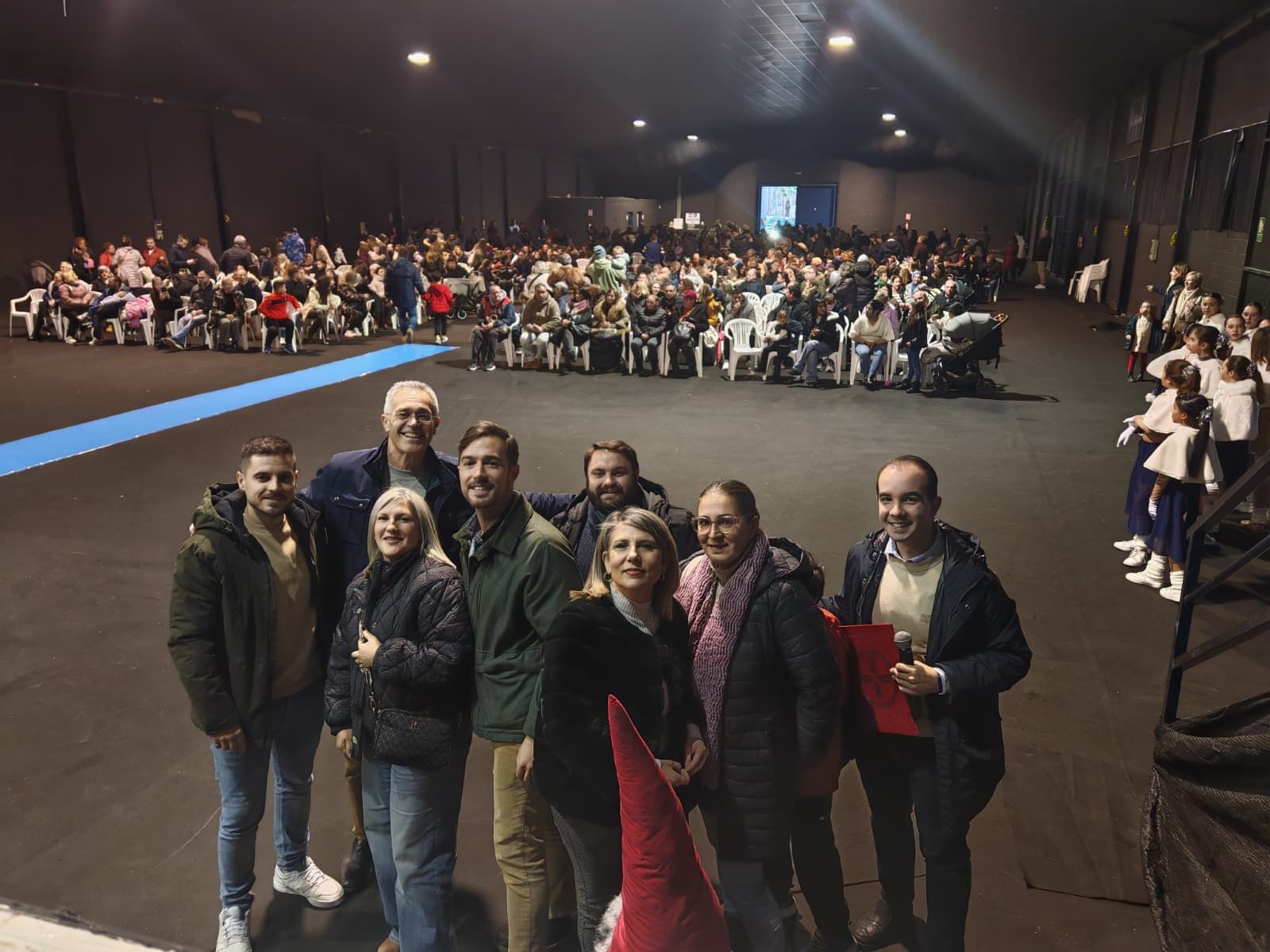 Magia y espectáculo se citan en la cabalgata más "diferente" de Olula del Río, en imágenes