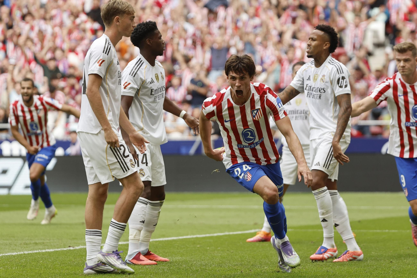 Las mejores fotos del Atlético - Real Madrid