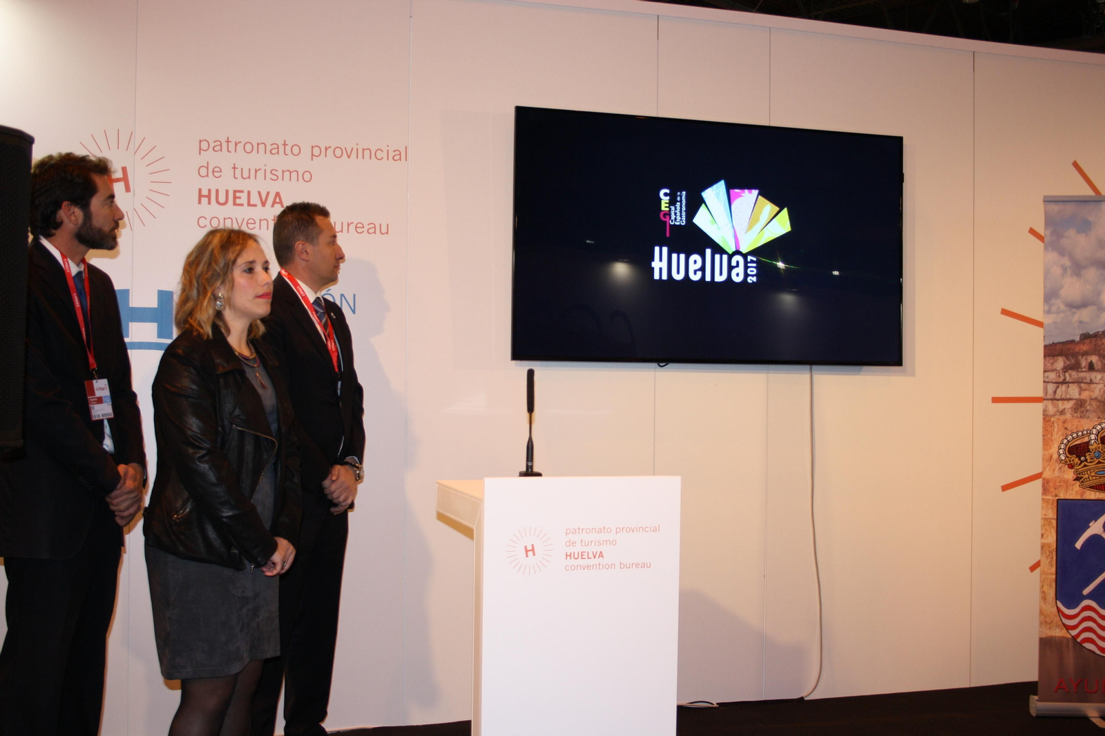 Huelva exhibe sus potencialidades como Capital Gastronómica en Fitur.