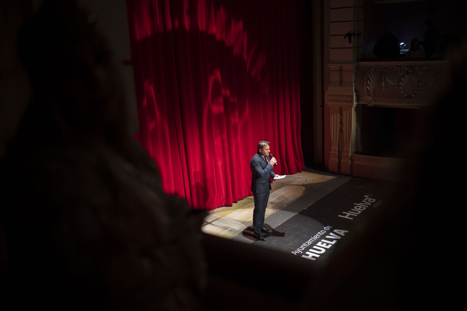 Ambiente del primer día de semifinal del Carnaval Colombino