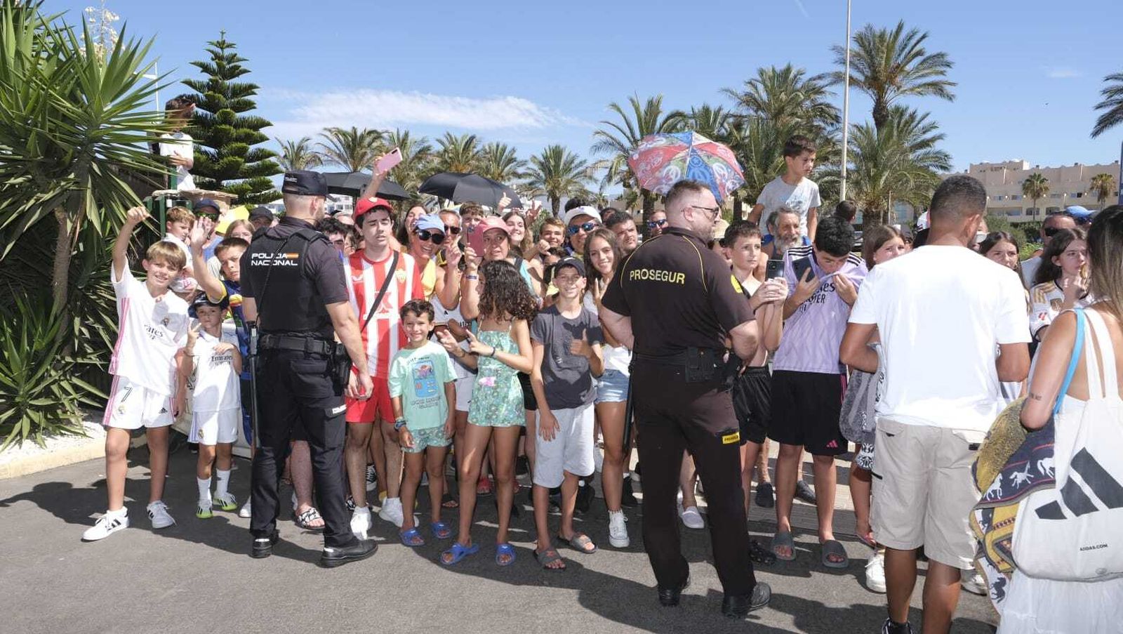 La llegada del Real Madrid a Almería en imágenes