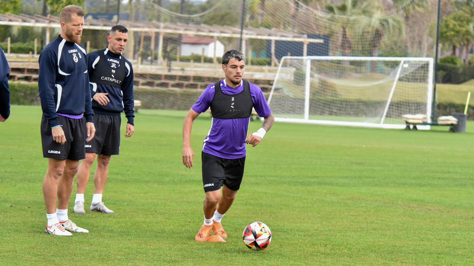 Fotos del entrenamiento de la Balona en Sotogrande antes del partido con el Manchego
