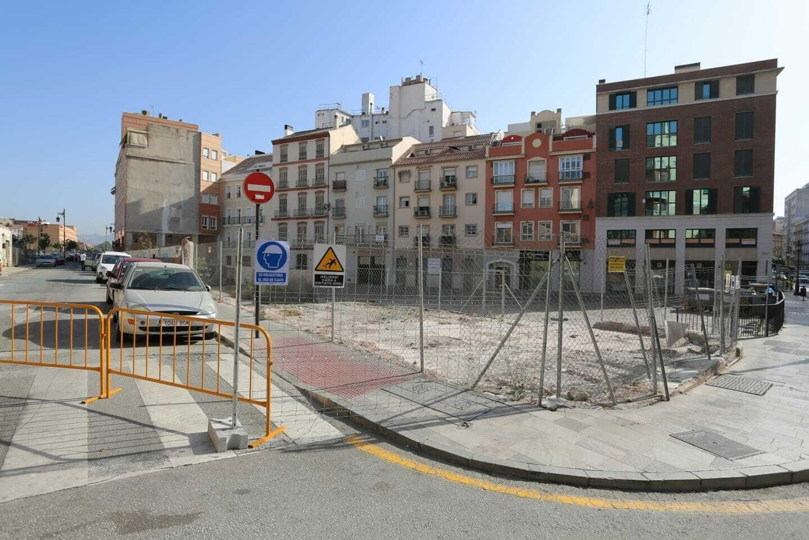 Parcela en la que se levantará el hotel de Moneo, donde antes estaba el edificio de La Mundial.