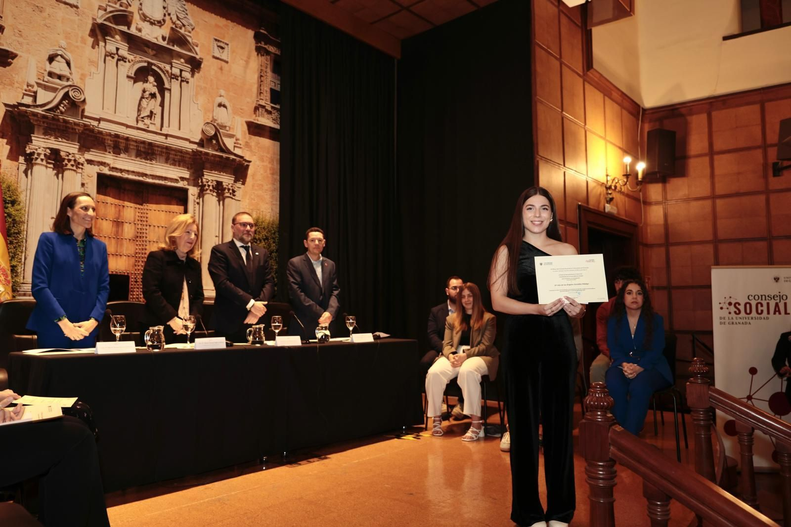 Así fue la entrega de los V Premios de Reconocimiento al Talento del estudiantado para iniciación de la investigación de la UGR