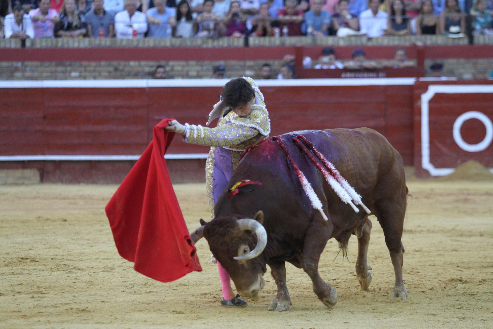 Imágenes de lidia de Roca Rey