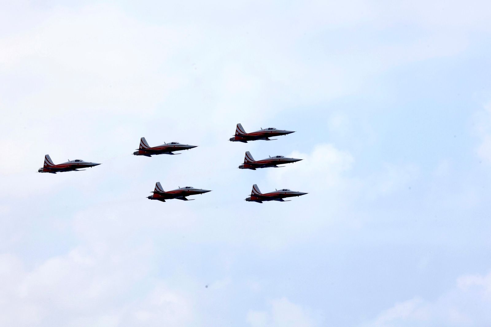 Exhibiciones en la jornada inaugural del Festival Aéreo de Torre del Mar