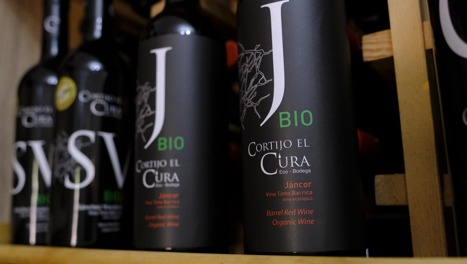 La vendimia en la Bodega Cortijo del Cura de Laujar, en imágenes