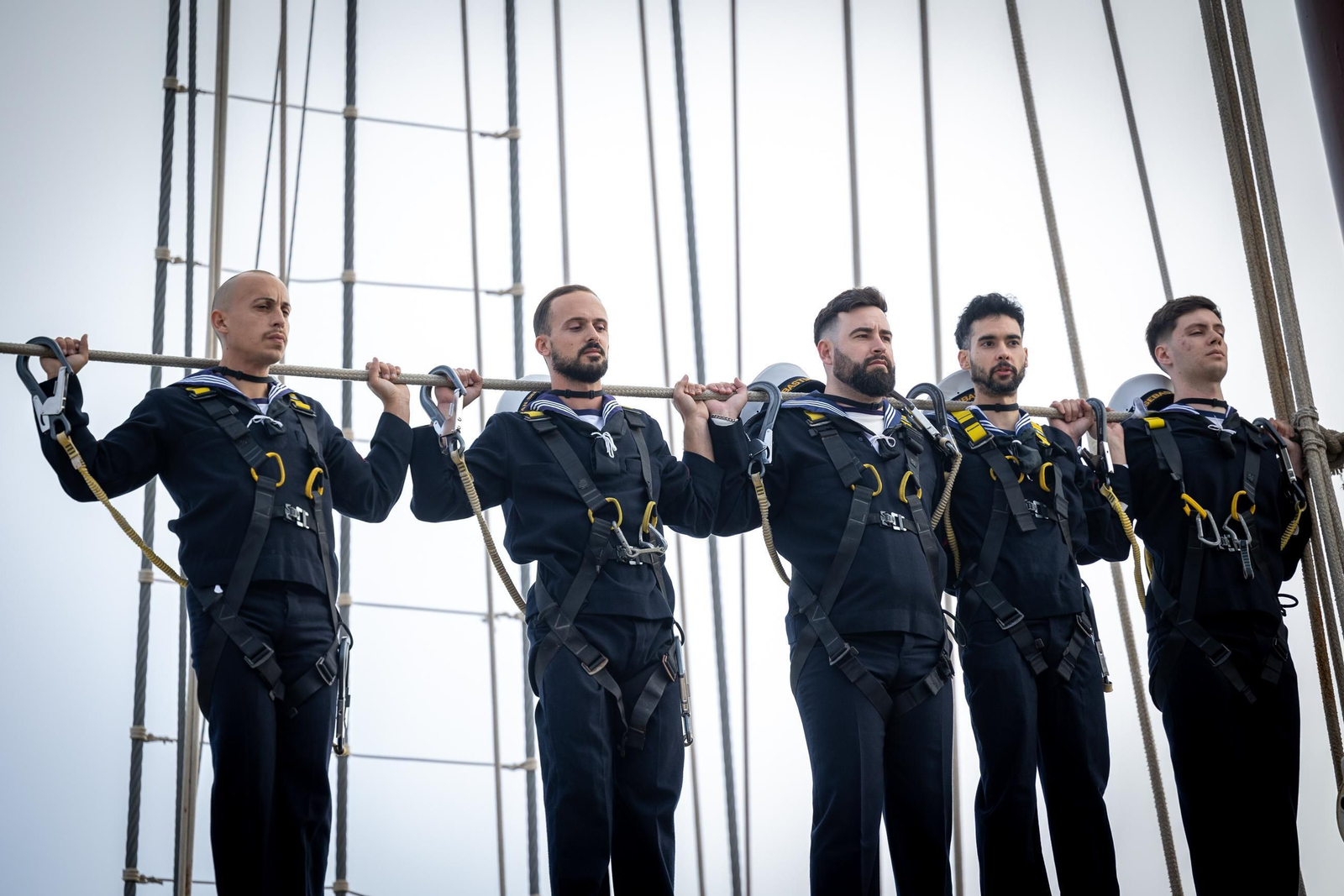 Imágenes de la despedida del 'Elcano' desde Cádiz con la Princesa Leonor como guardiamarina Imágenes de la despedida del 'Elcano' desde Cádiz con la Princesa Leonor como guardiamarina