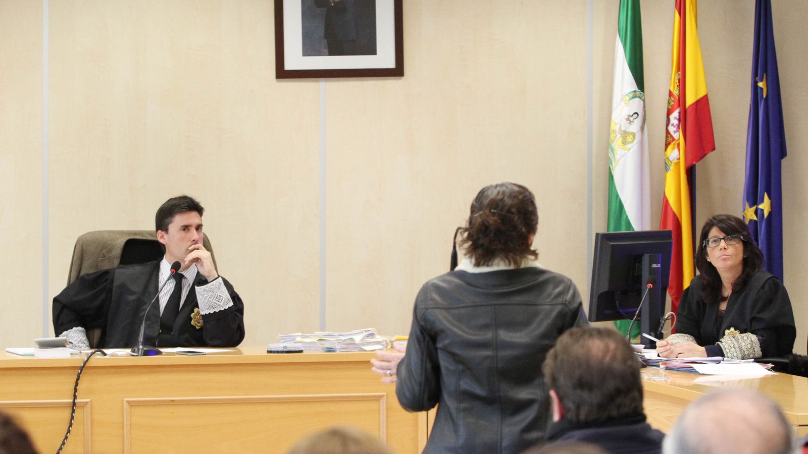 La madre del Cuco, en el juicio por el quebrantamiento.
