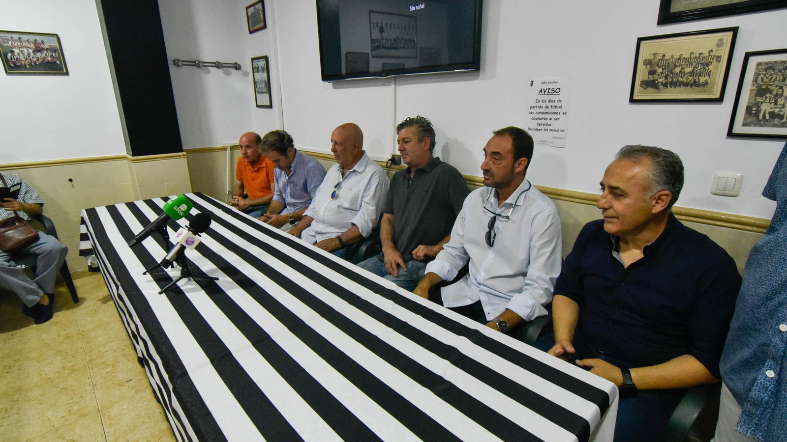 Las fotos del homenaje  a la plantilla 1991- 1992 de La Balona