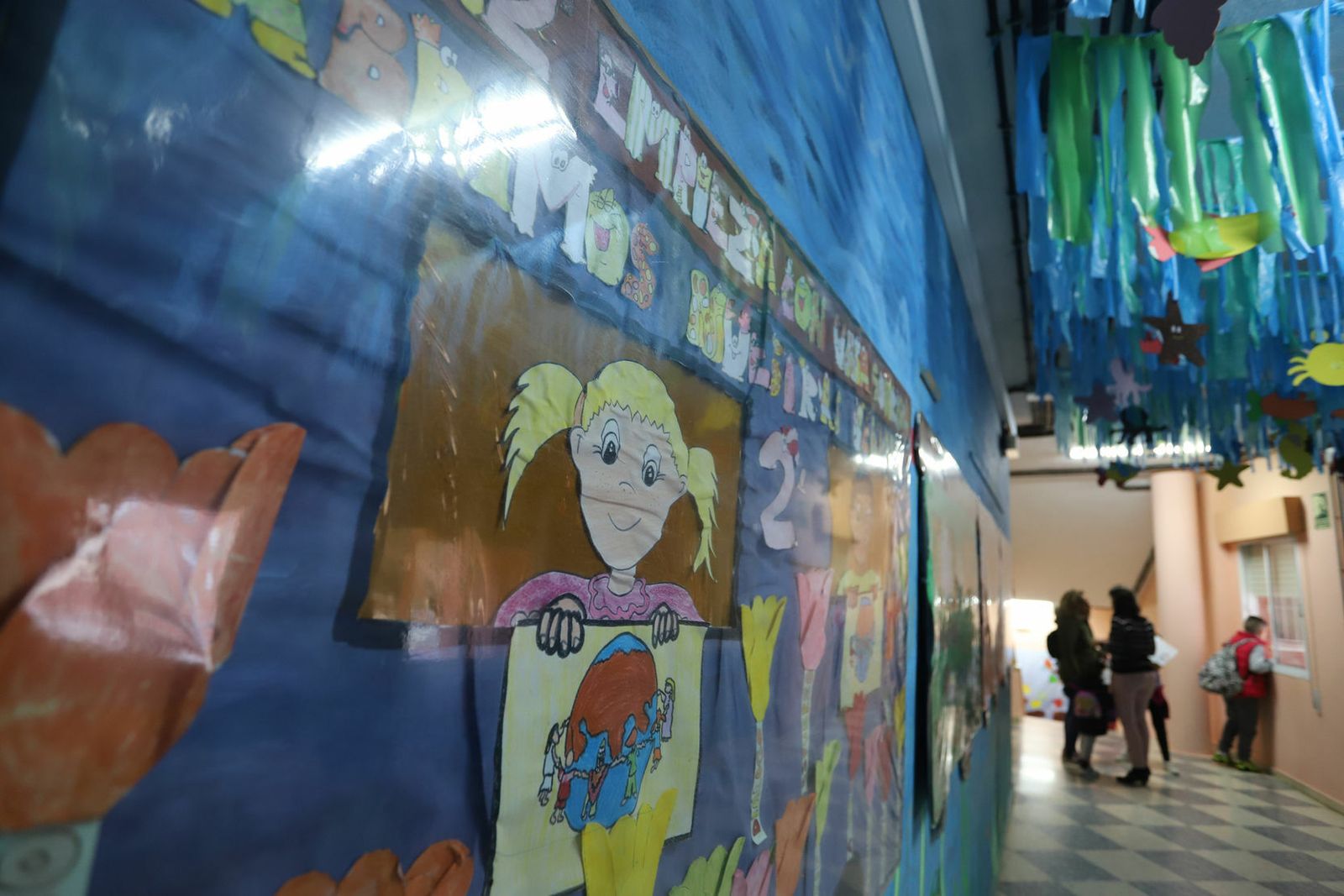 Interior del Colegio Tres Carabelas.