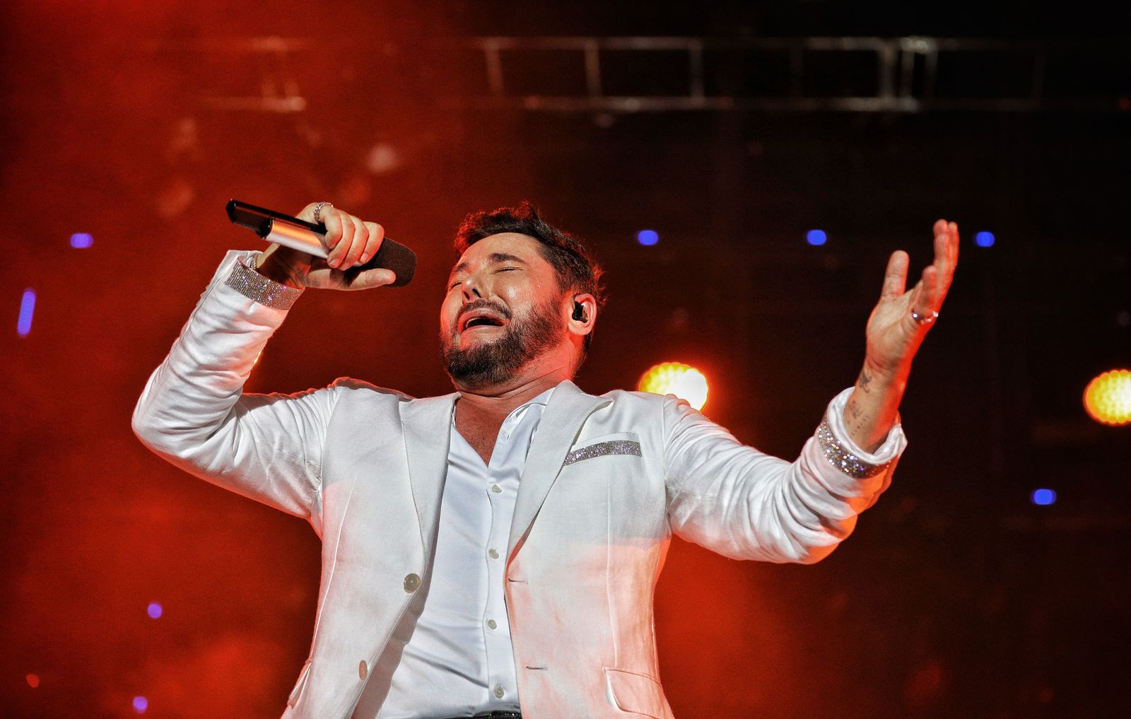 Búscate en el concierto de Miguel Poveda en Concert Music Festival