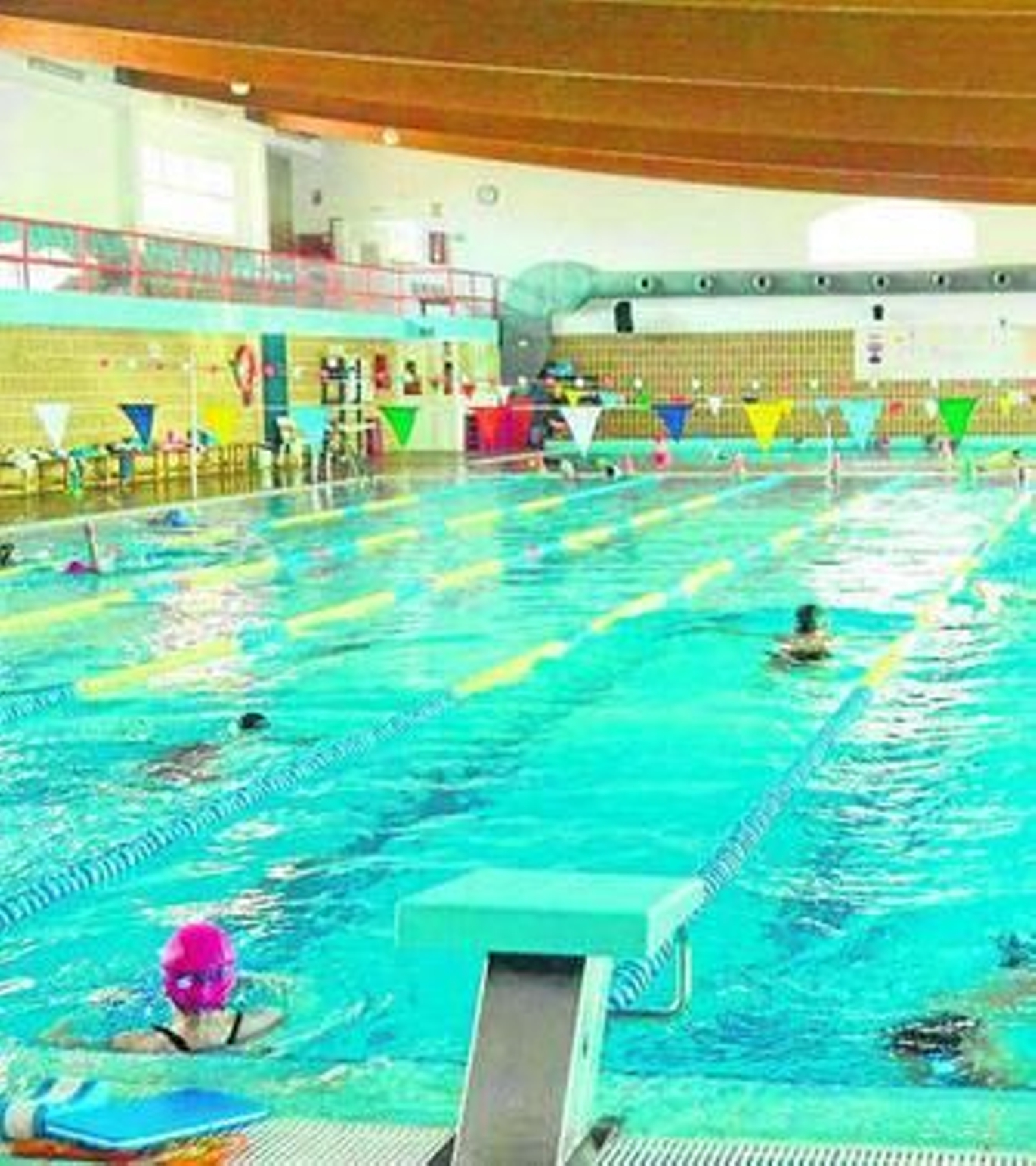 Piscina cubierta del Centro Deportivo Juan González.