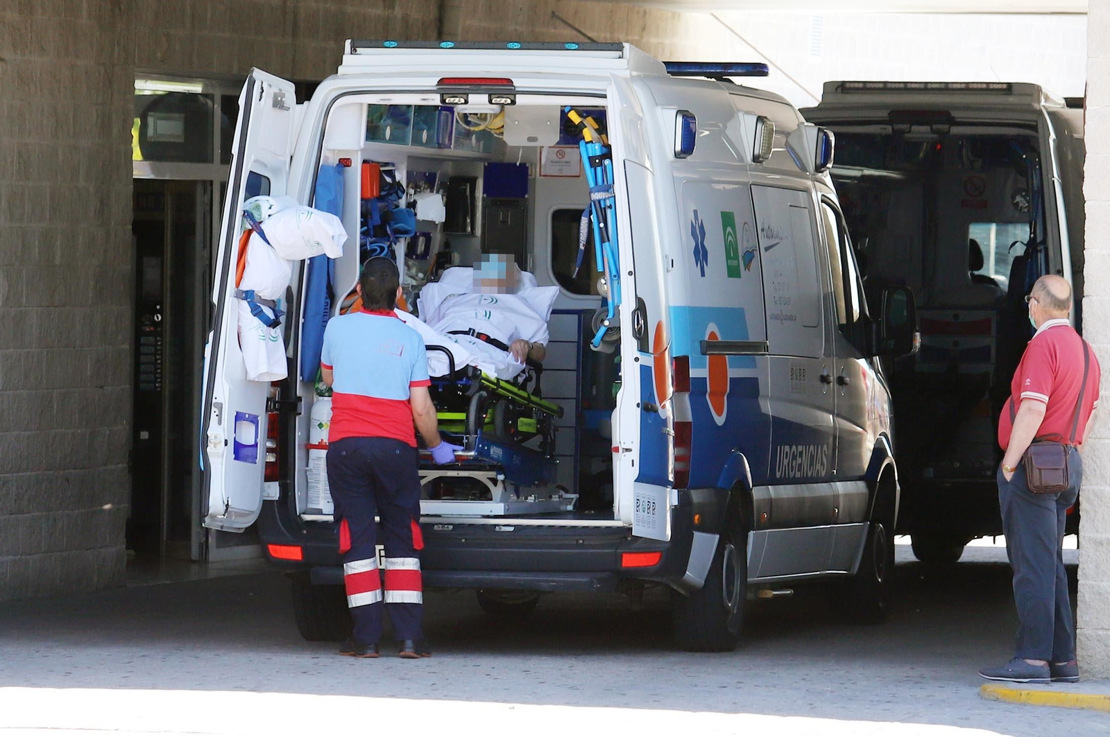Sanitarios en Huelva, en una imagen de archivo.