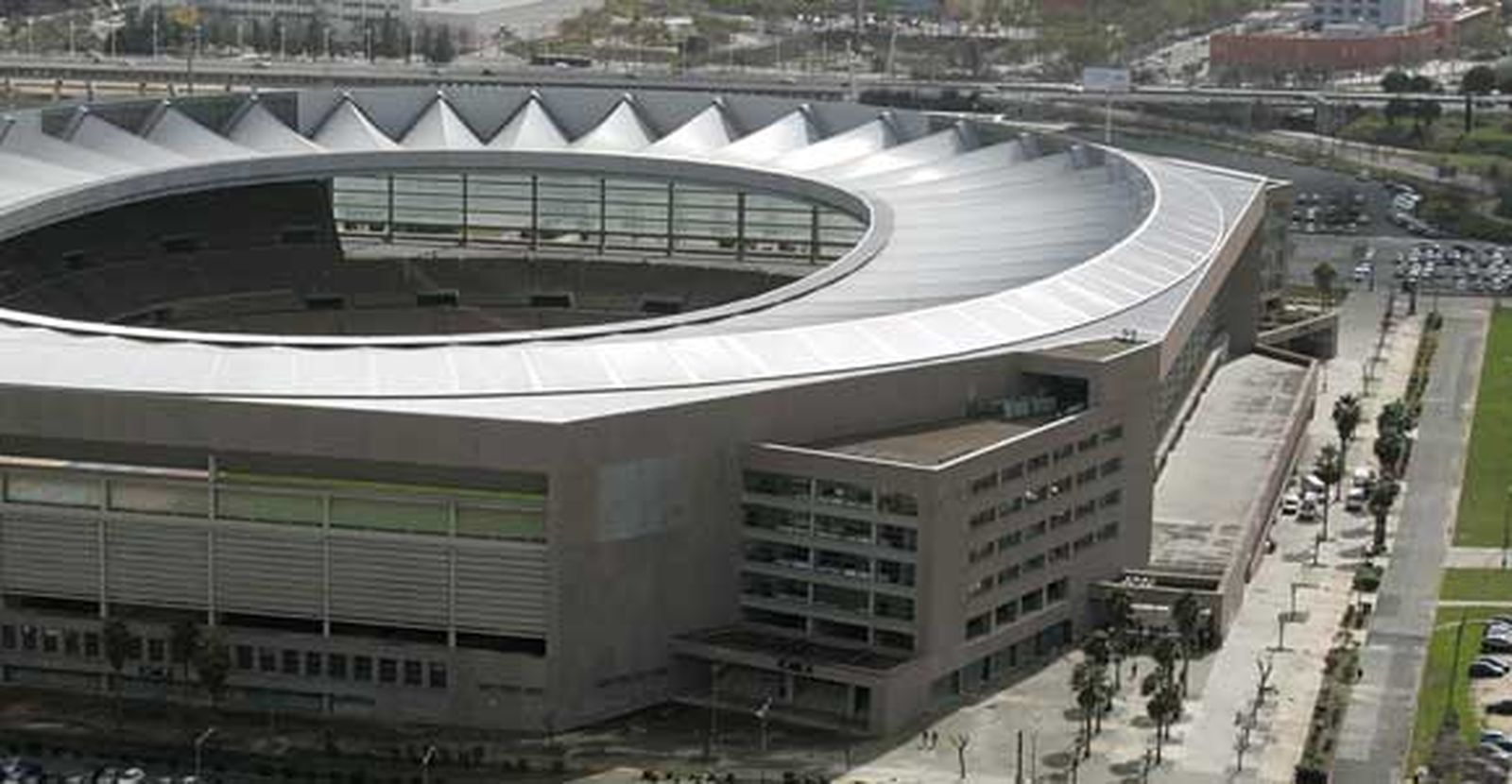 El IMD abandona el Estadio de la Cartuja