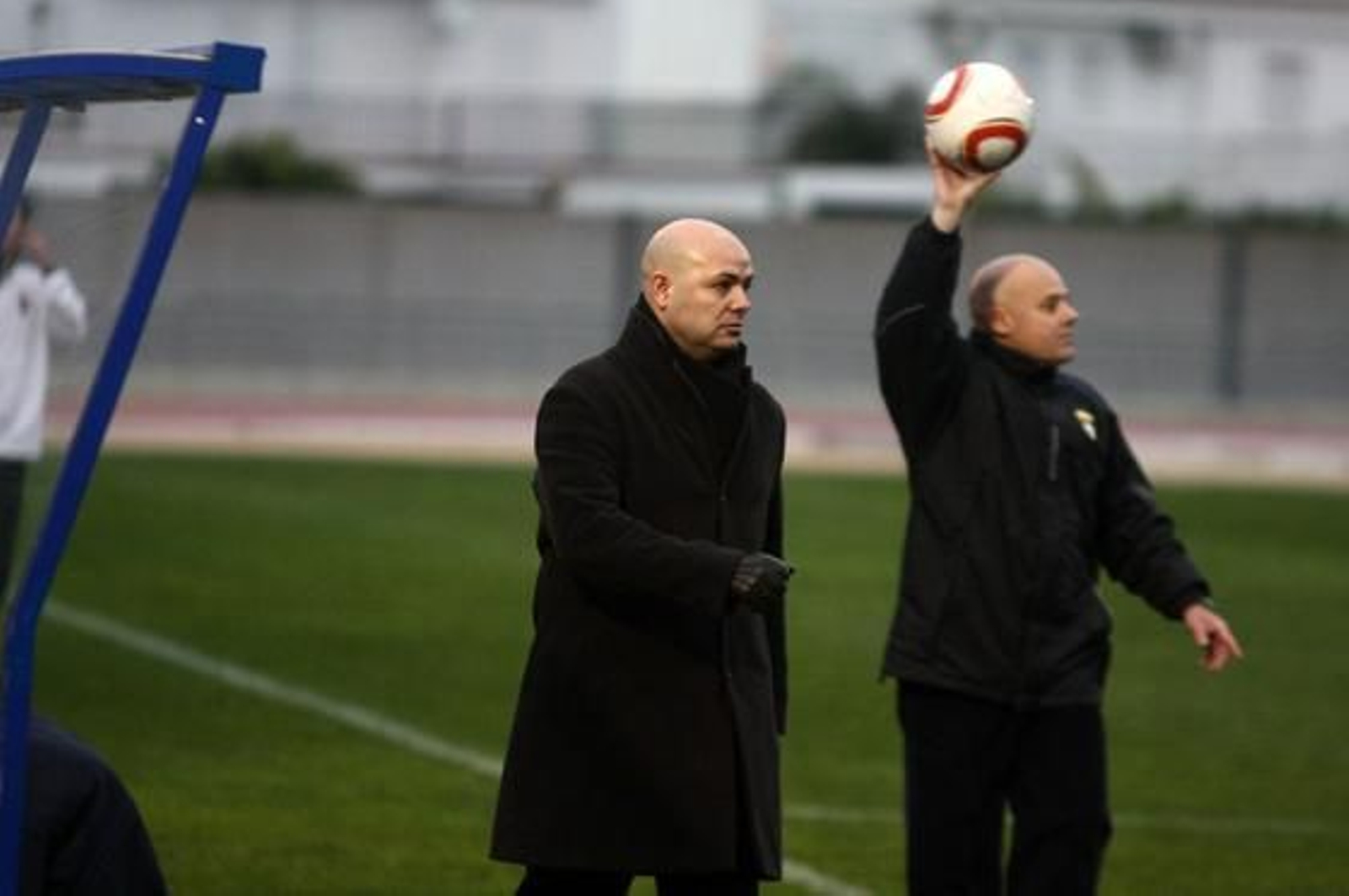 La Balona gana en Ayamonte y se pone líder provisional a la espera de lo que haga el Pozoblanco./Fotos:Alberto Domínguez

Foto: Alberto Dominguez