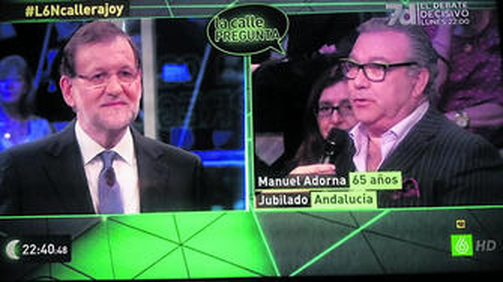 Mariano Rajoy atiende la pregunta de un pensionista sevillano que le preguntó sobre sus soluciones sobre la corrupción en la política.